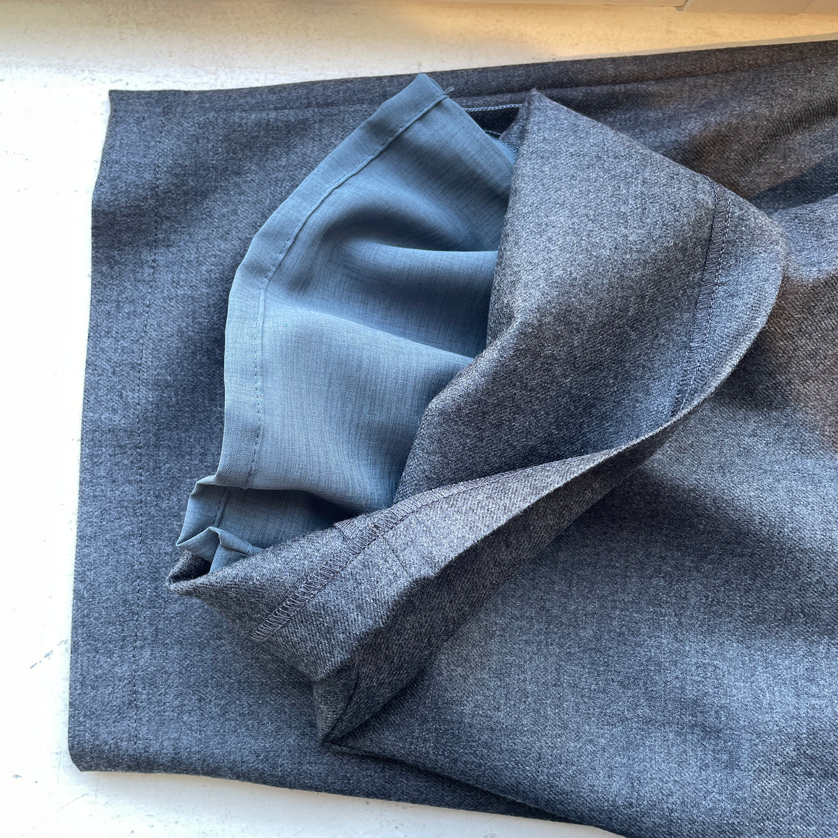 yuni//washable wool gum tuck パンツ 1701PT019262