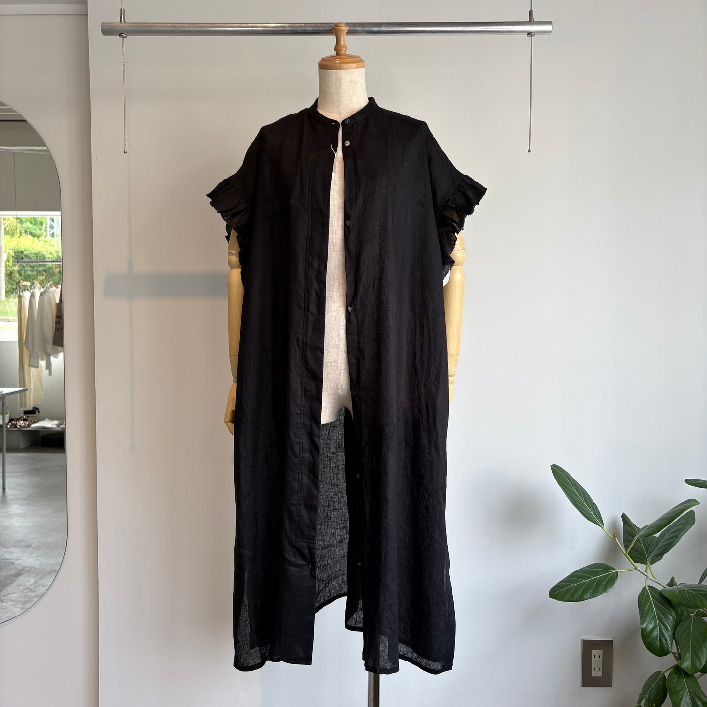 yuni//60/1Linen gather sleeves OP    1701OP026261