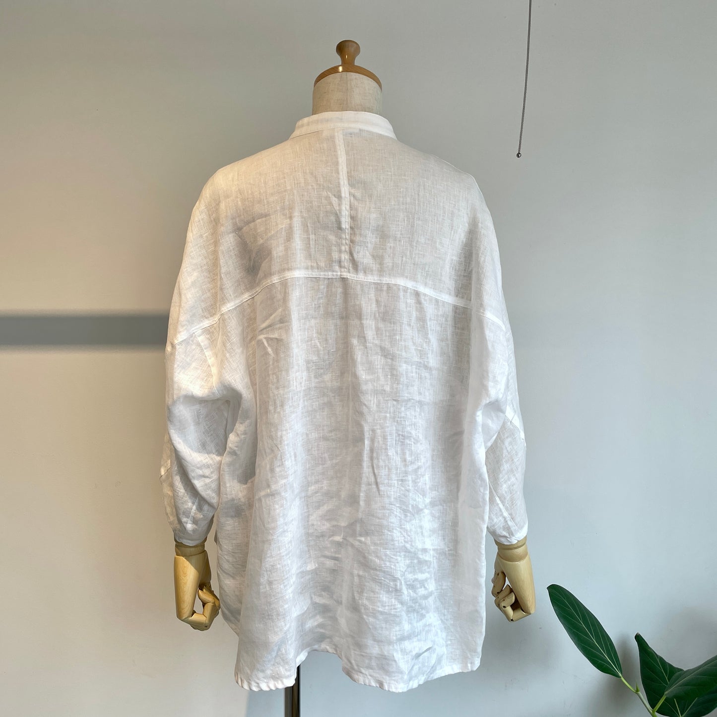 yuni//60/1 Linen cocoon sleeves BL 1701BL039261