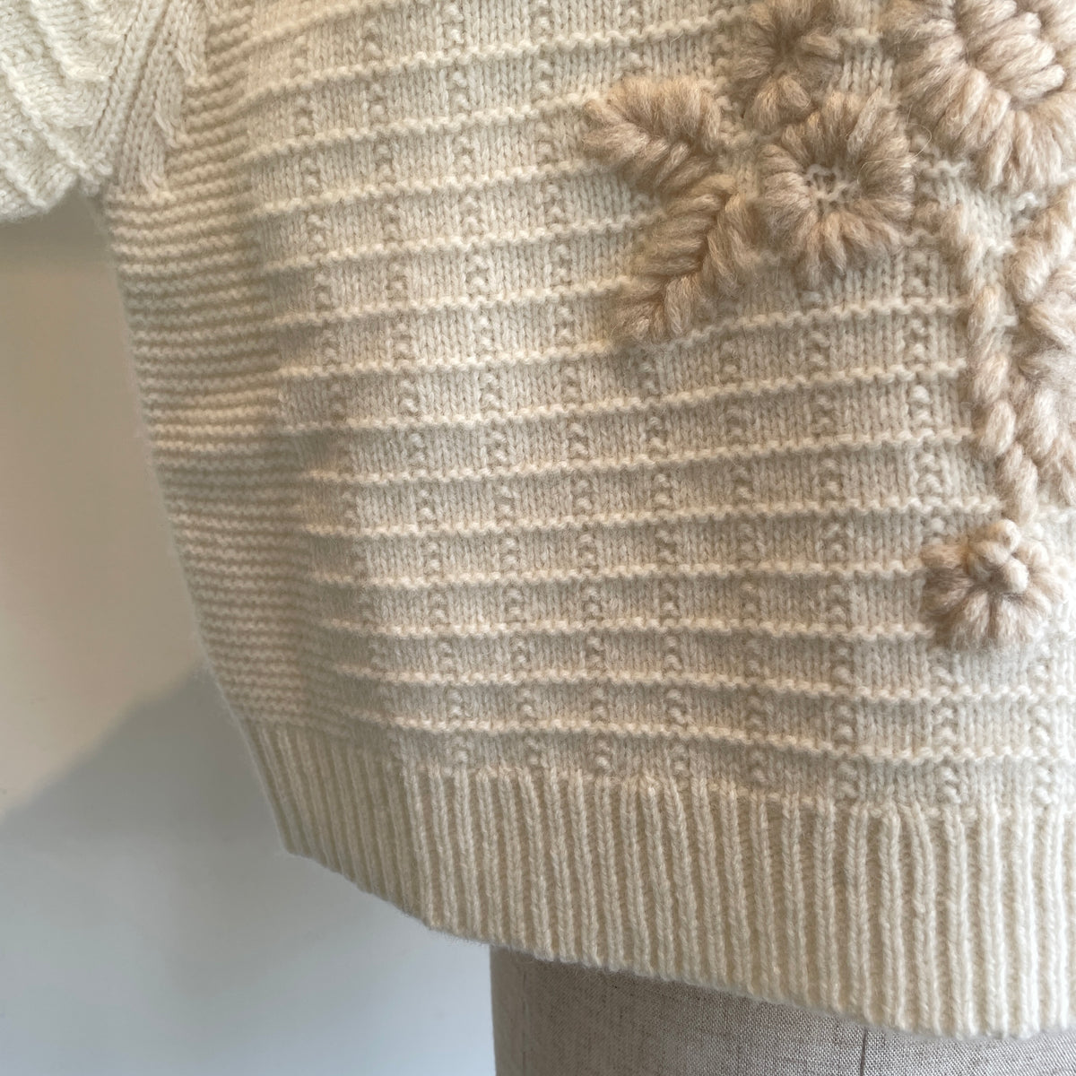 yuni//ウール / ハンド刺繍カーディガン　1701KN001262