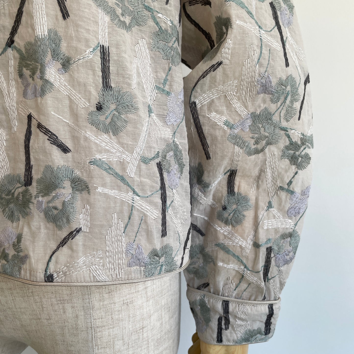 yuni//Cotton Nylon sheer blooming embroidery haori ブラウス 1701BL012262