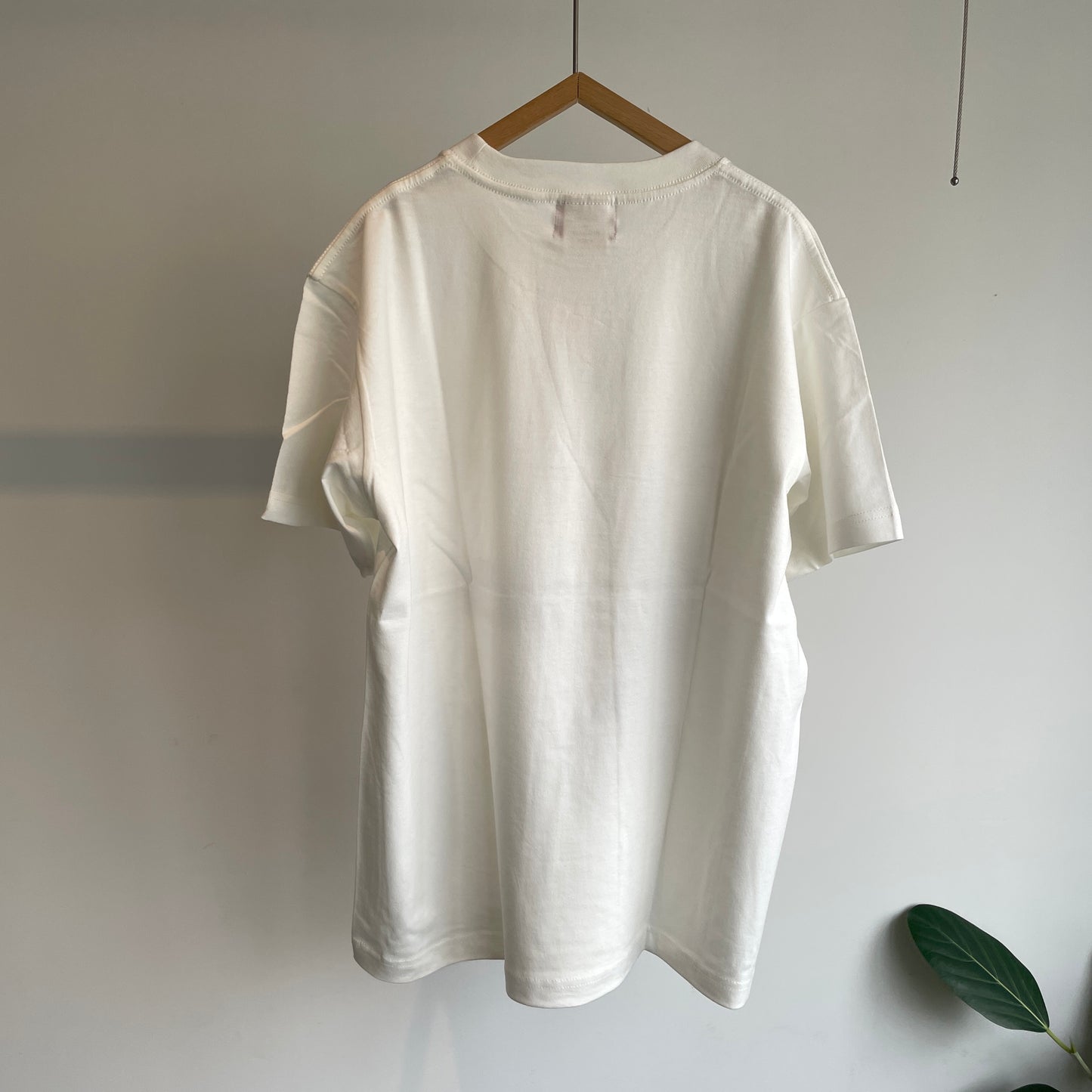 Sweet Little Nothing//月と鉱石　半袖Tシャツ