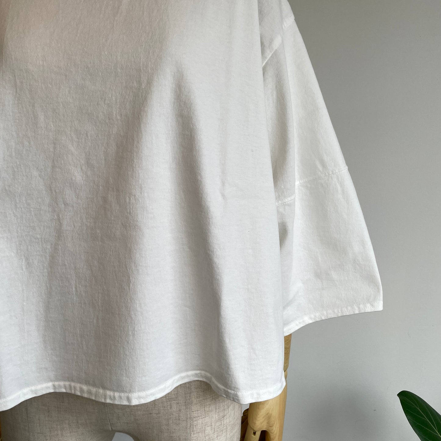 handsofcreation //USA18/-天竺ショート丈ゆるフレアT 01610806