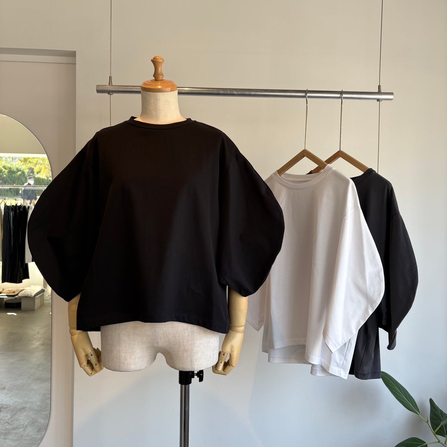 SI HIRAI//ROUND SLEEVE-T  CHSS26-7013