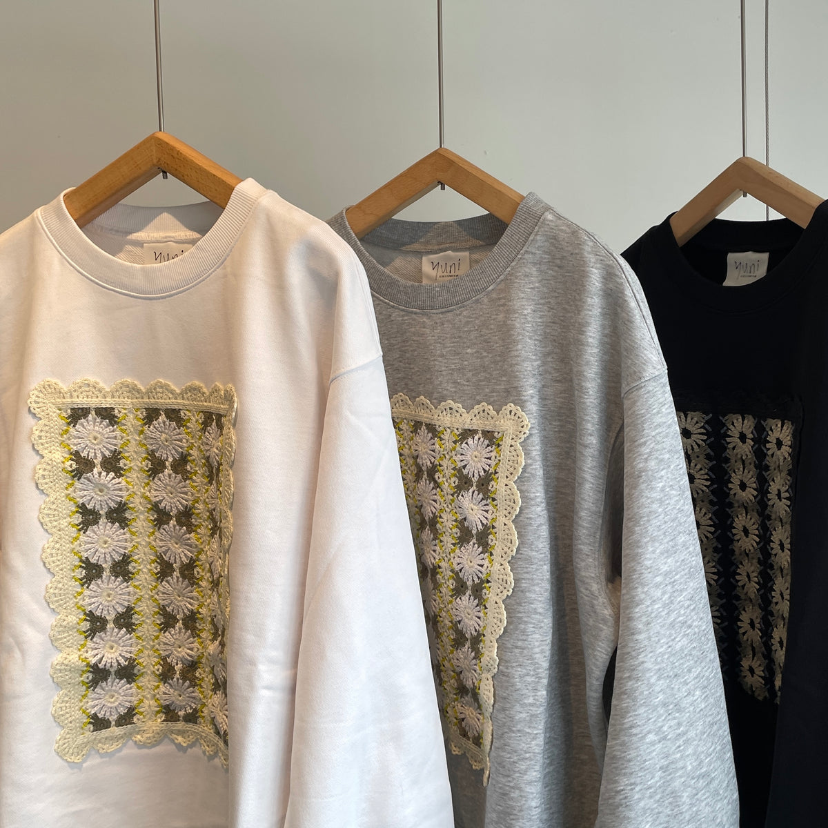 yuni//Cotton裏毛 color lace プルオーバー　1701CT001262