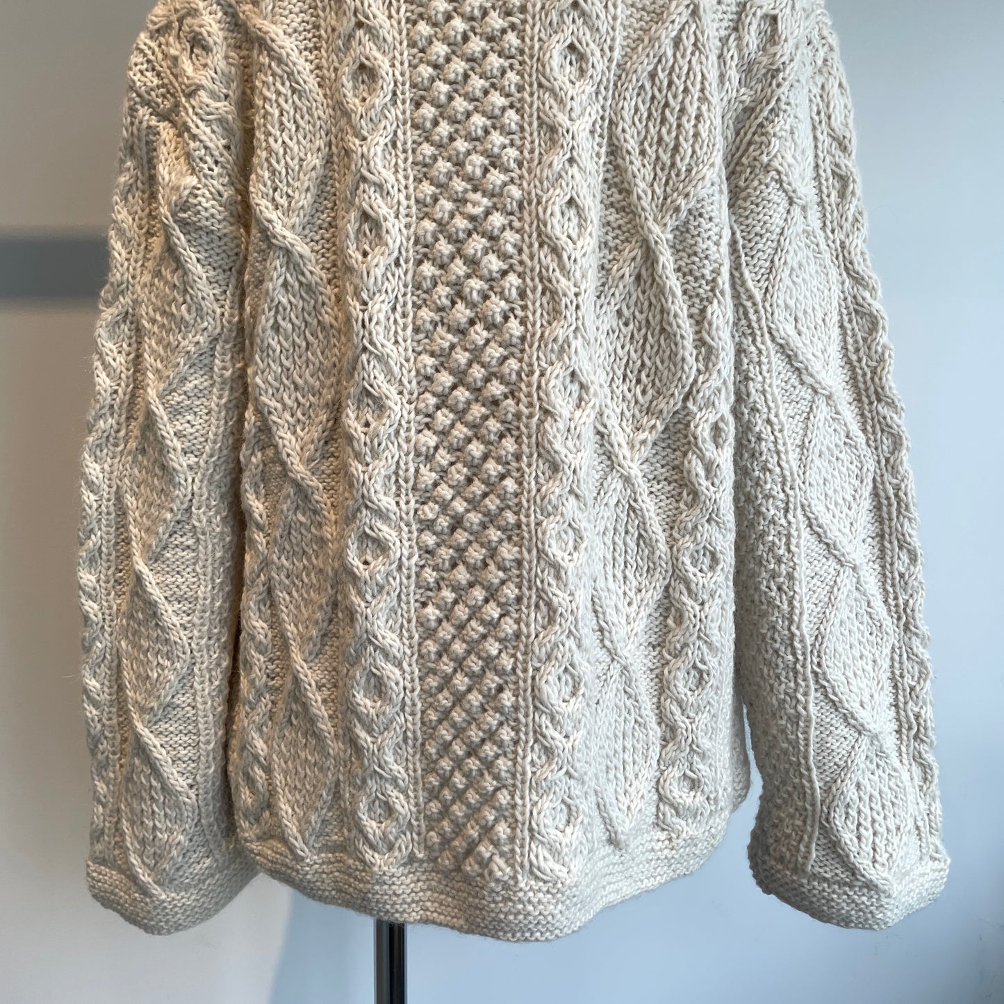 Heriter //hand aran cardigan H0-00-1002