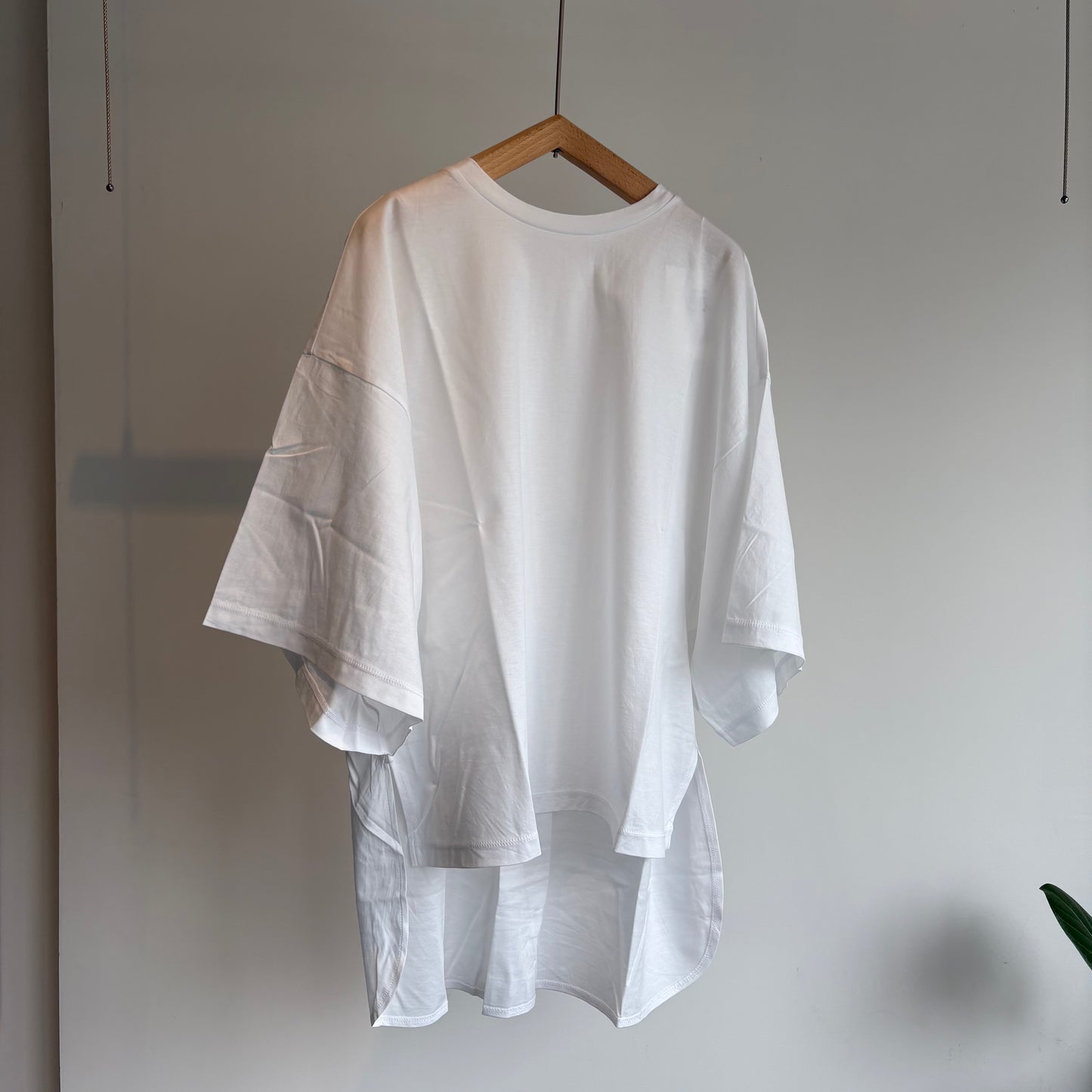 yuni//ハイパワーポンチwide sleeves Tシャツ  1701CT019261