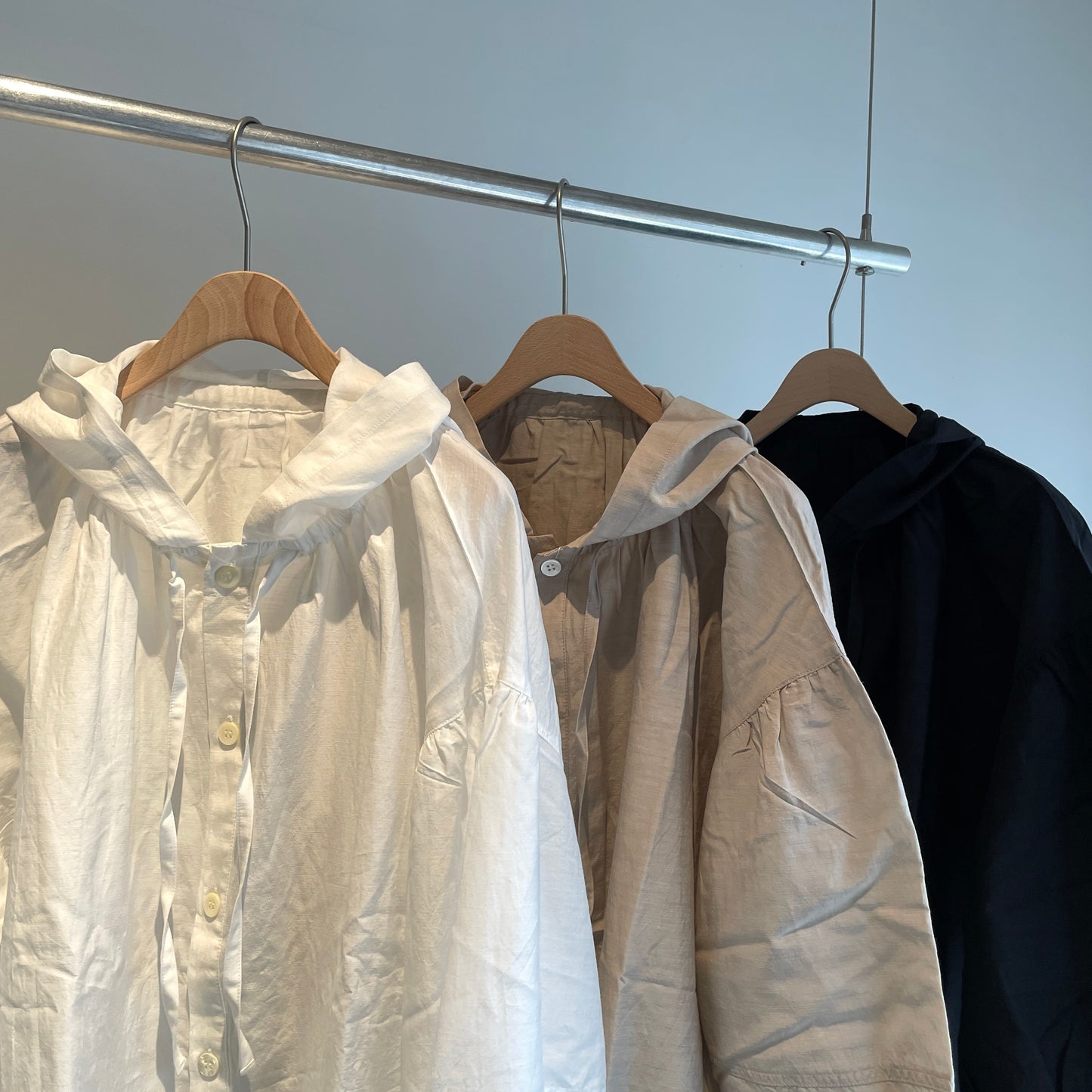 universaltissu //コットンキュプラリネン フーディー　US260BL034