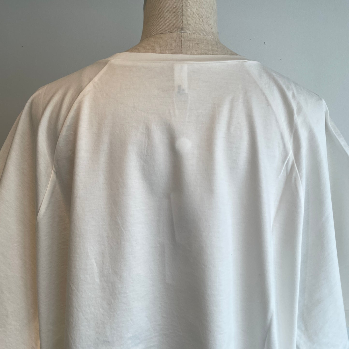 universaltissu//コンパクトクールローレル天竺ラグランスリーブTシャツ UT262CT020