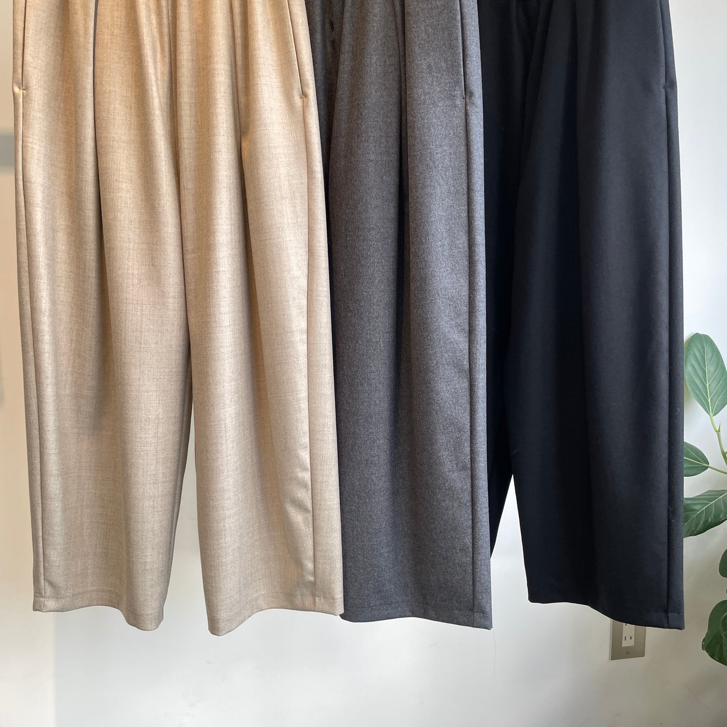 yuni//washable wool gum tack パンツ　1701PT009252