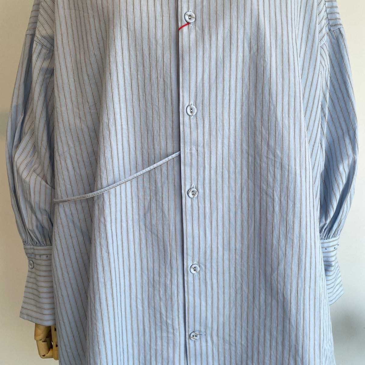 MarchAprilMay//param shirts パラムシャツ(バックオープンシャツ)