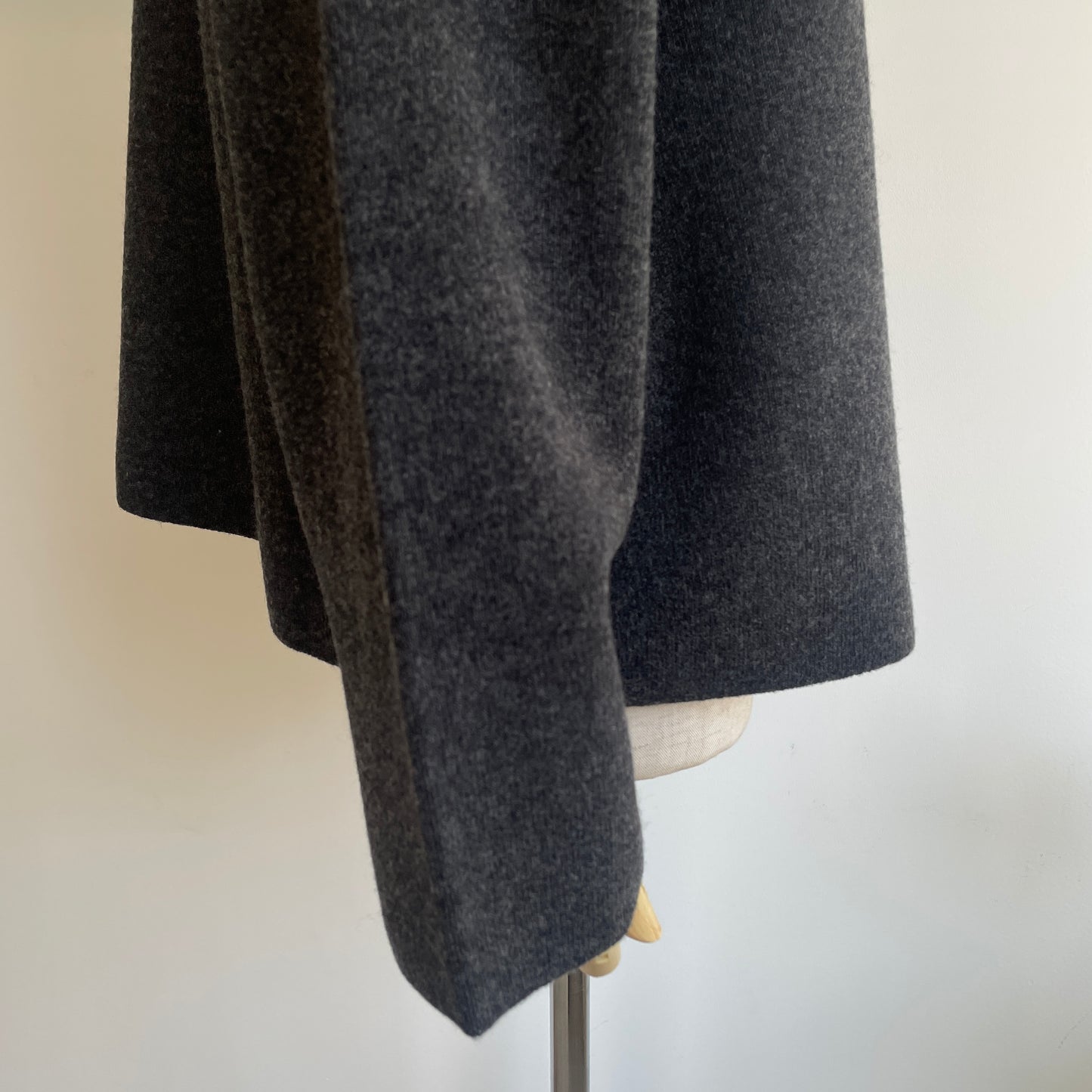 yuni //New England smooth
short PO 1701KN017252