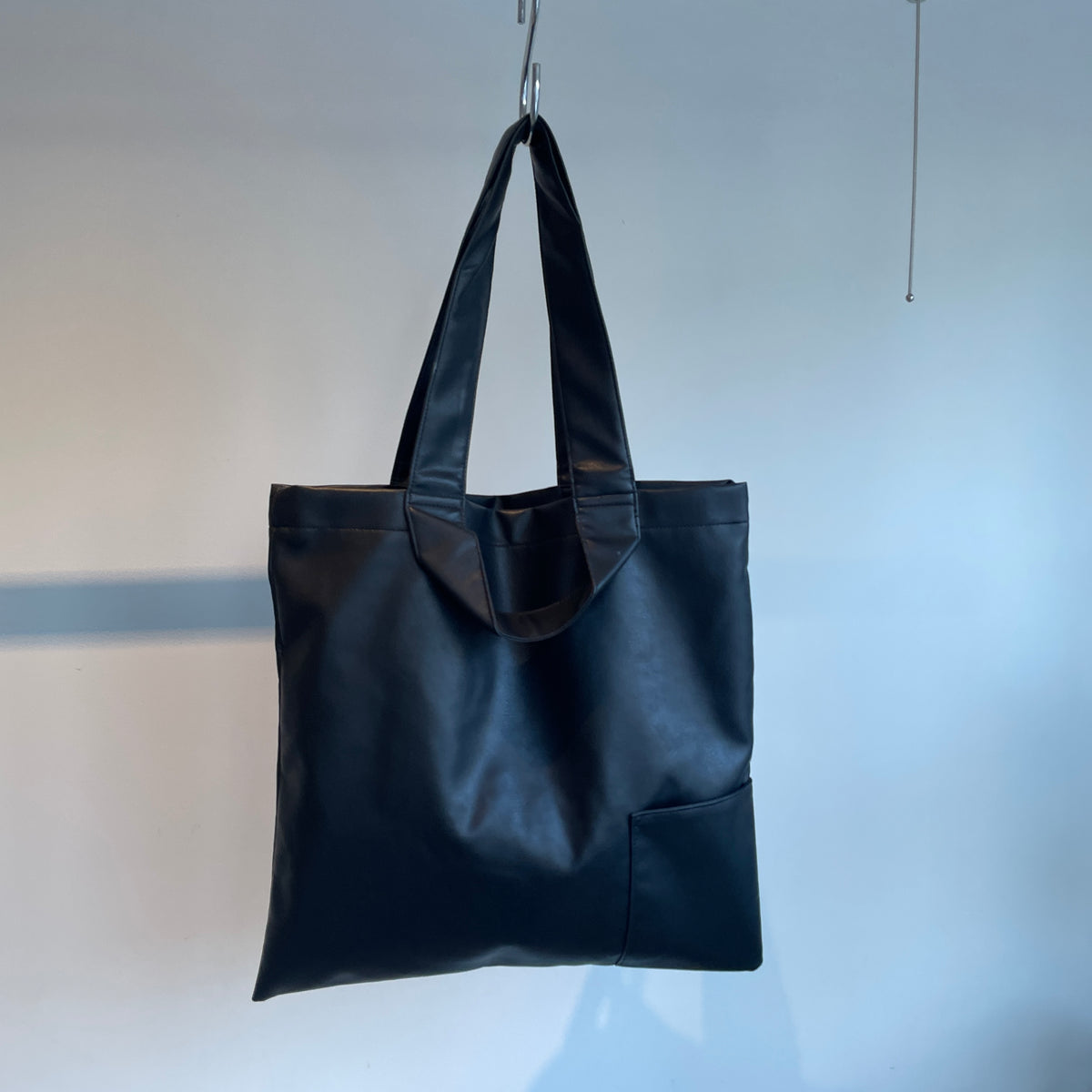 March April May//PU stitch tote
ステッチトート
3-8-024