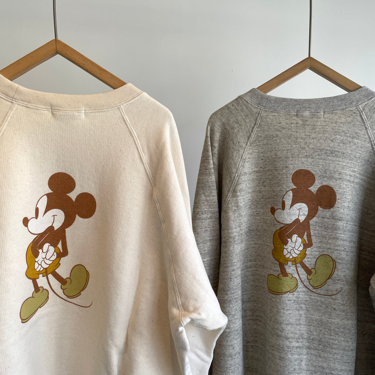 UNDYED//MICKEY SWEAT CREW 26FW024