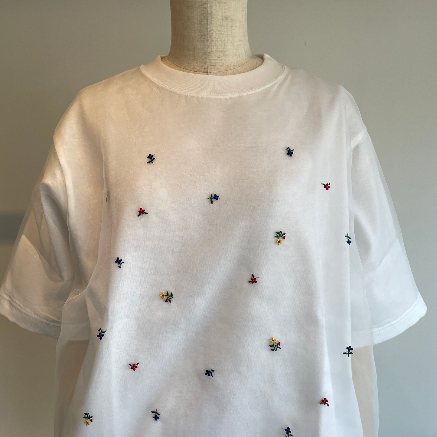 porter des boutons//Petite fleurドゥーブルTシャツ　P21-3-035
