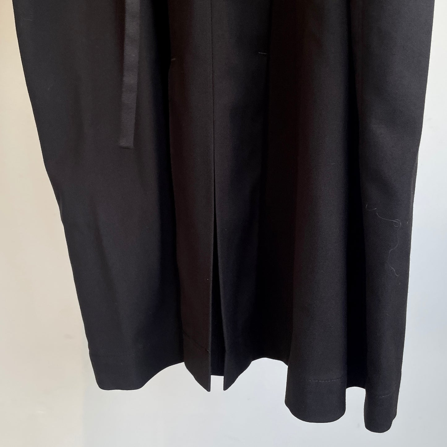 SI-HIRAI //MICRO STRETCH GABA RUBBER CUFF DRESS CHAW24-5018