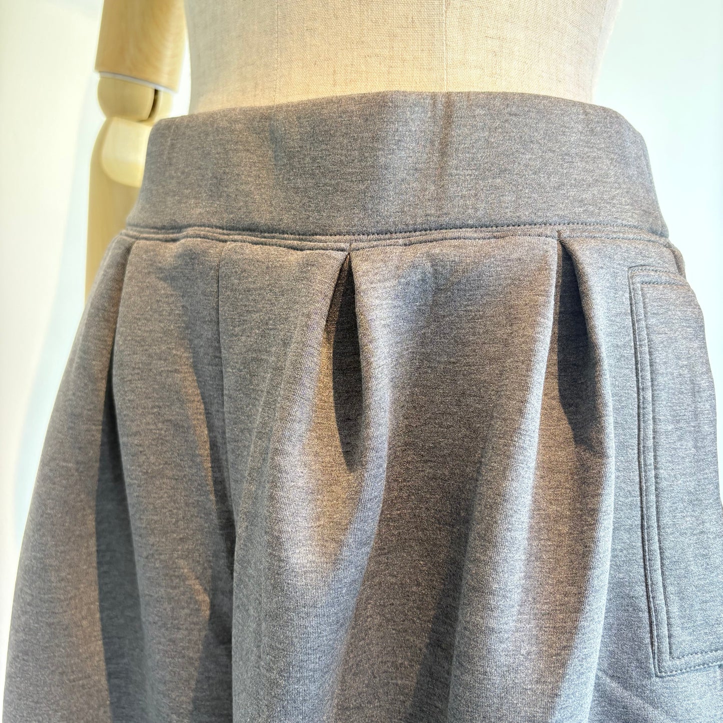 ALWEL//TUCKED PEG PANTS  AIR-3