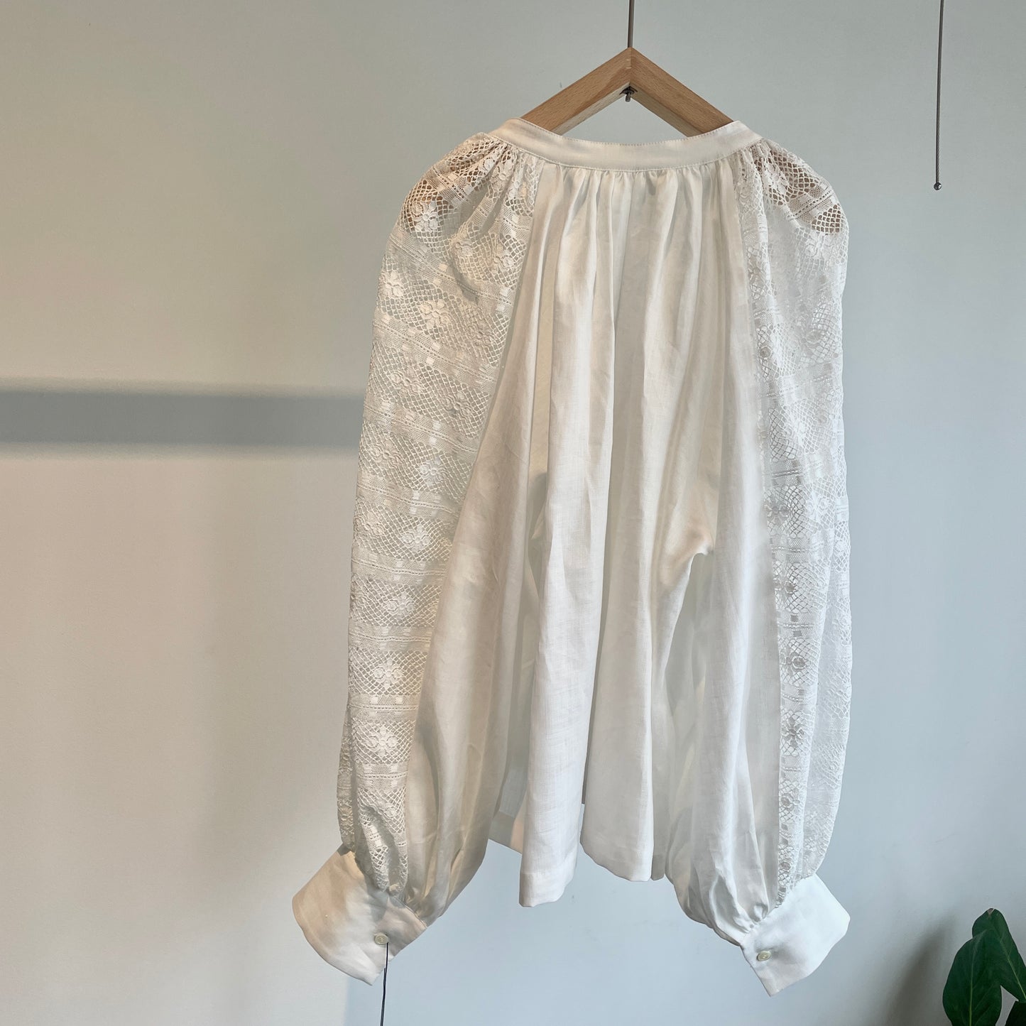 Heriter //valenciennes lace blouse H1-24-3005