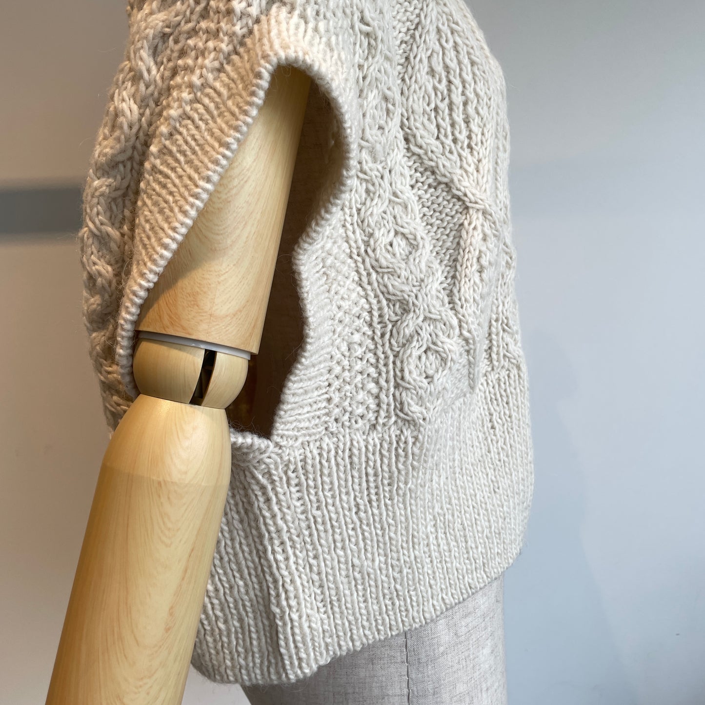 Heriter //hand aran best HO-00-1003