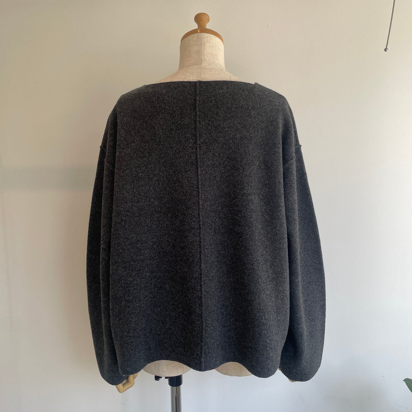 yuni //New England smooth
short PO 1701KN017252