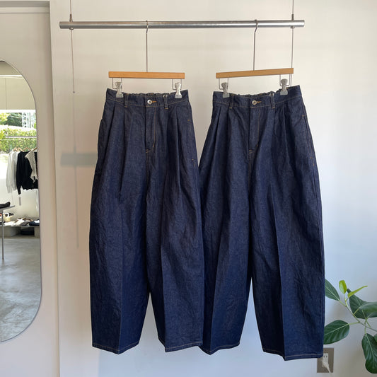 yuni//Cotton 11oz denim back gum wide パンツ　1701PT004262