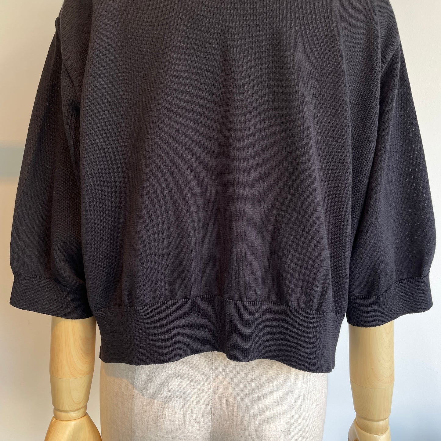 porter des boutons//Petite fleurニット　P21-2-019