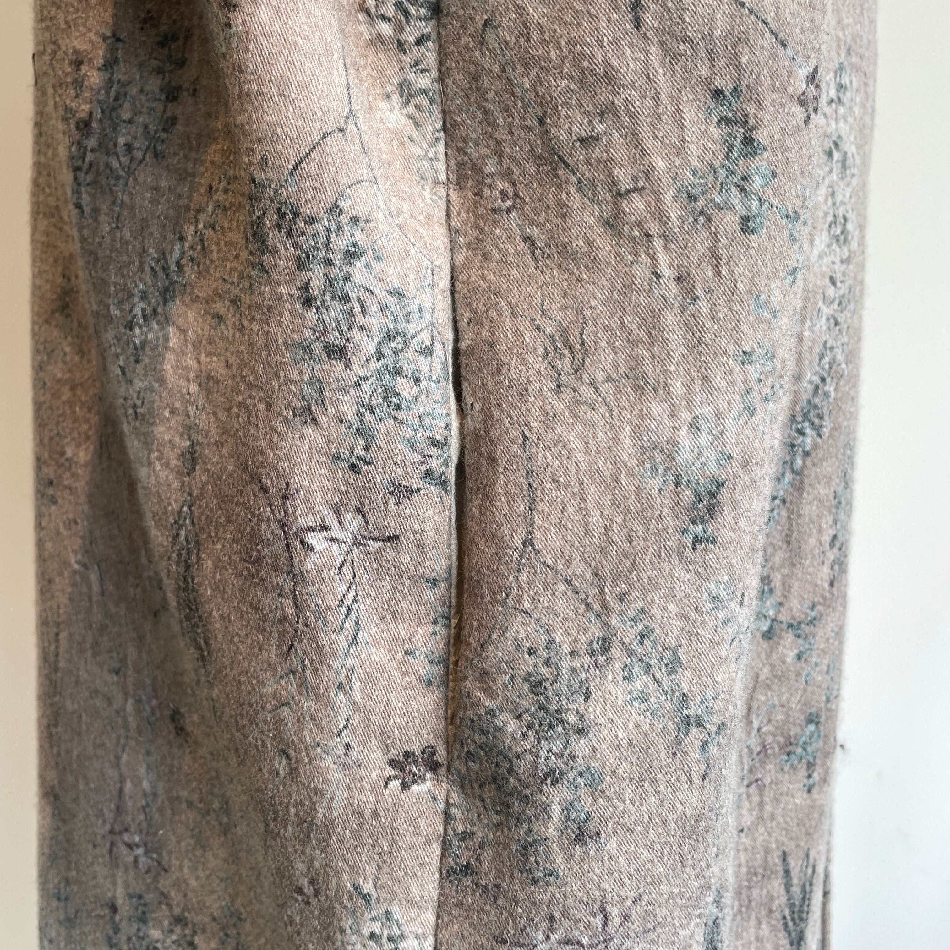 qiri //old letter flowers long gilet 6301OP005252 – hibikiru