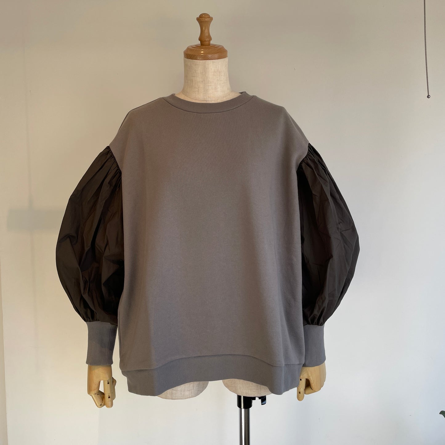 universaltissu//セントラル裏毛タイプライターコンボギャザーPO
US260CT031