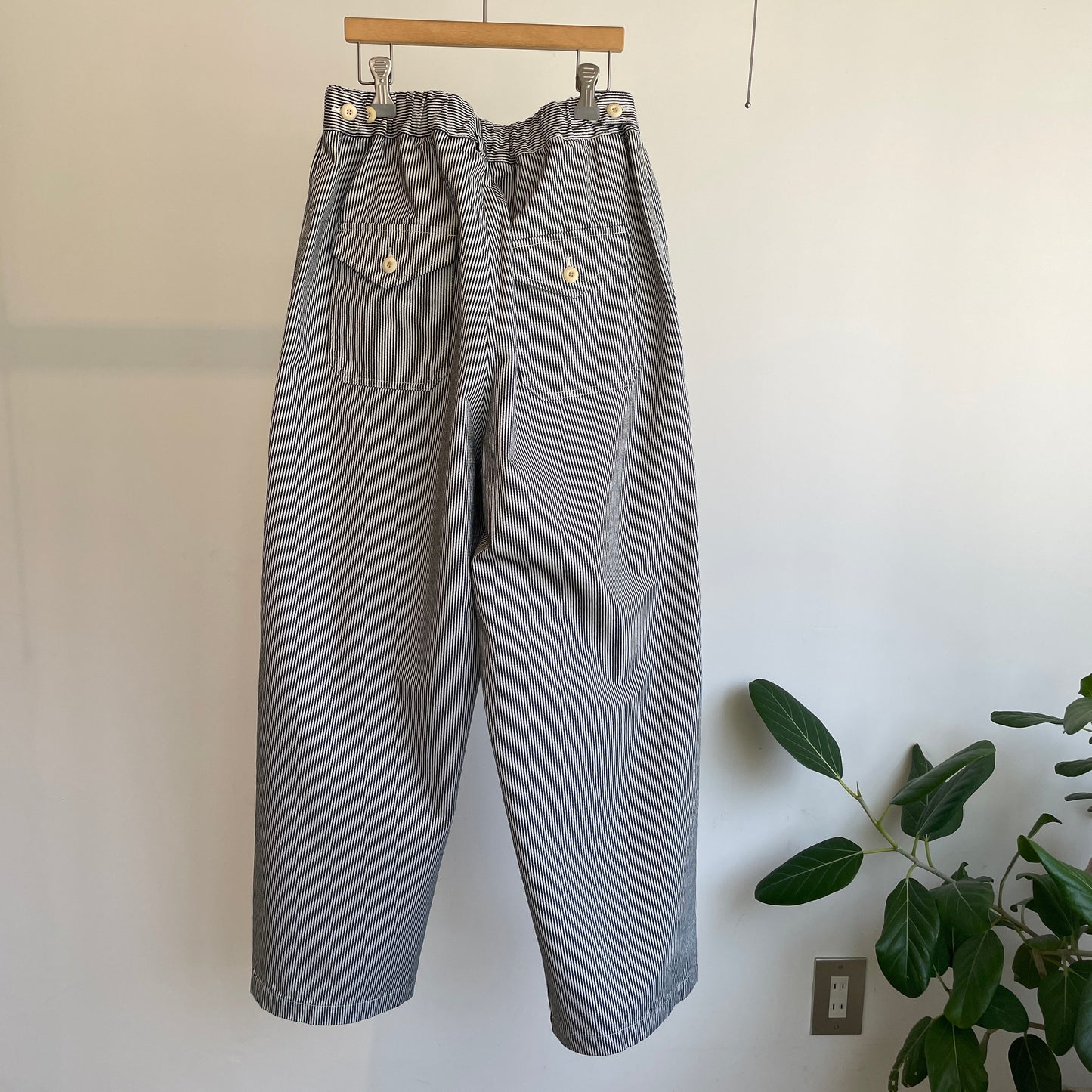 handsofcreation//CLASSICヒッコリーデニム／100zヒッコリーデニムパンツ　01620321