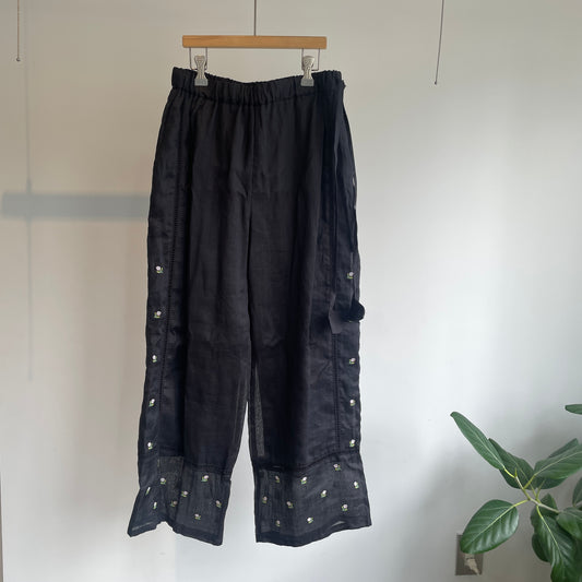 porter des boutons//boutonsパンツ P21-1-030