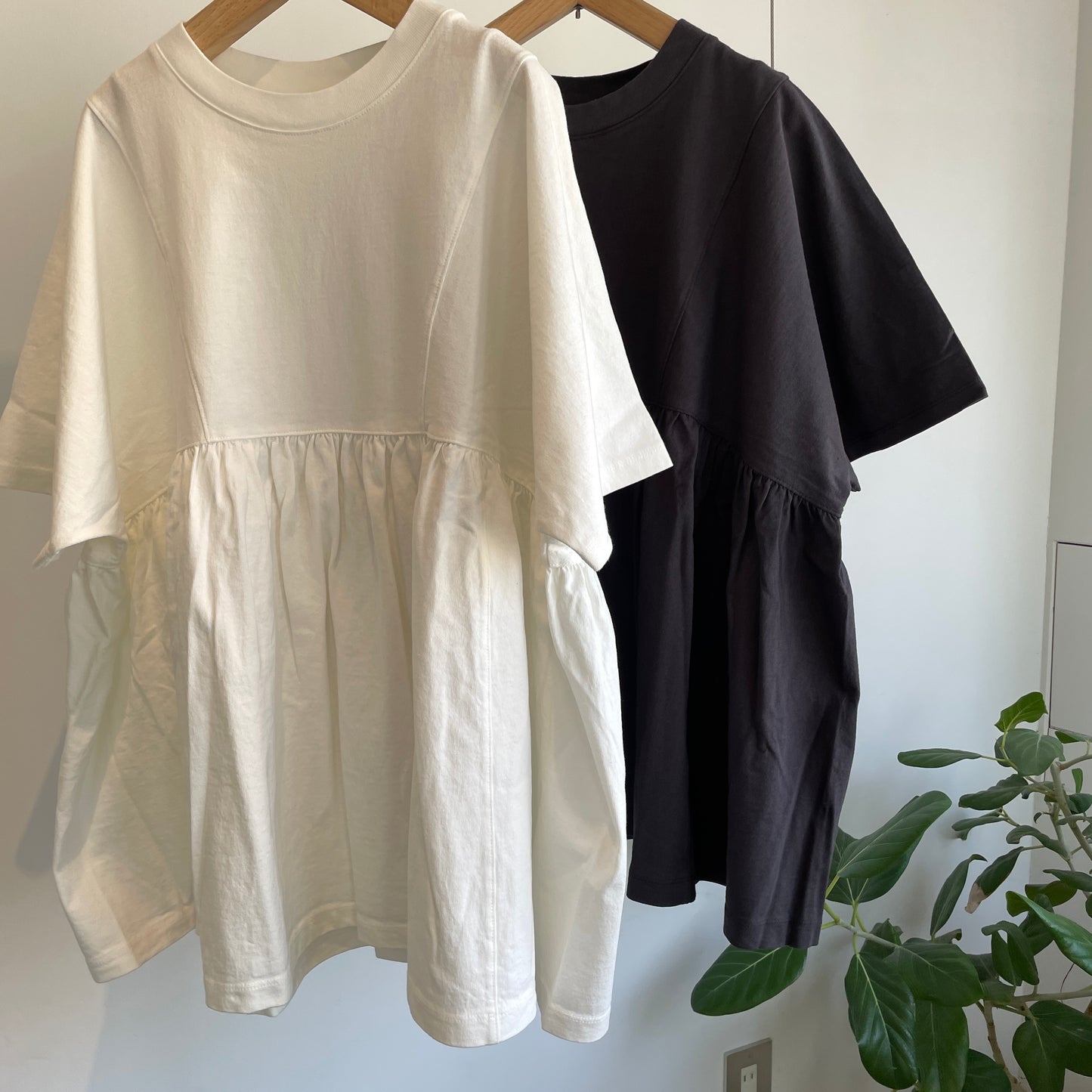 buoy buoy//VINTAGE REAL gather T-シャツ　2701CT010261