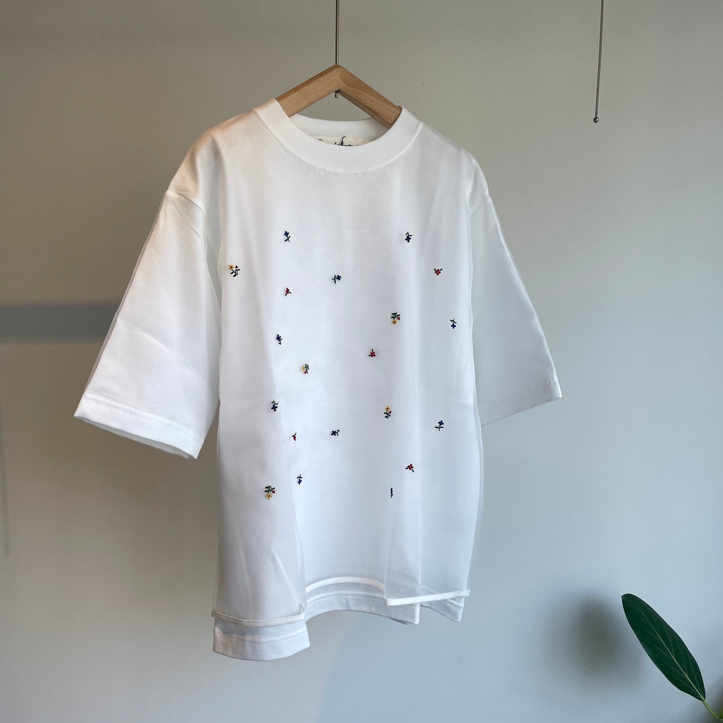 porter des boutons//Petite fleurドゥーブルTシャツ　P21-3-035