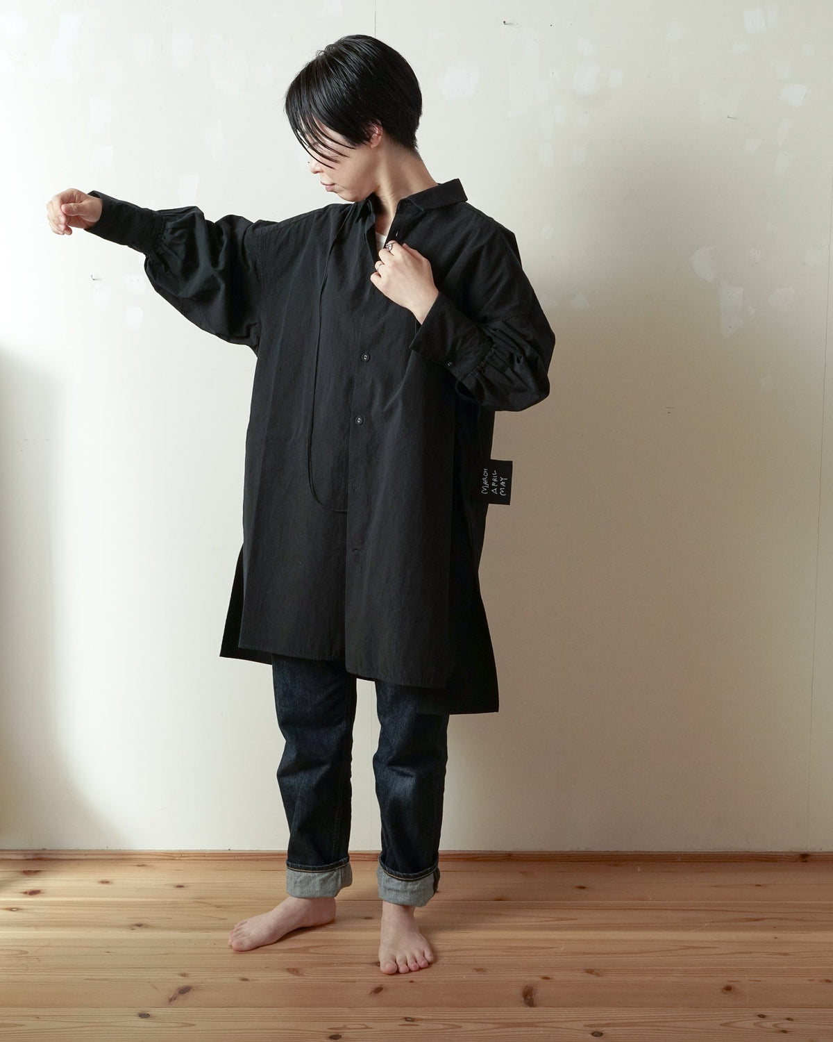 MarchAprilMay//param shirts パラムシャツ(バックオープンシャツ)