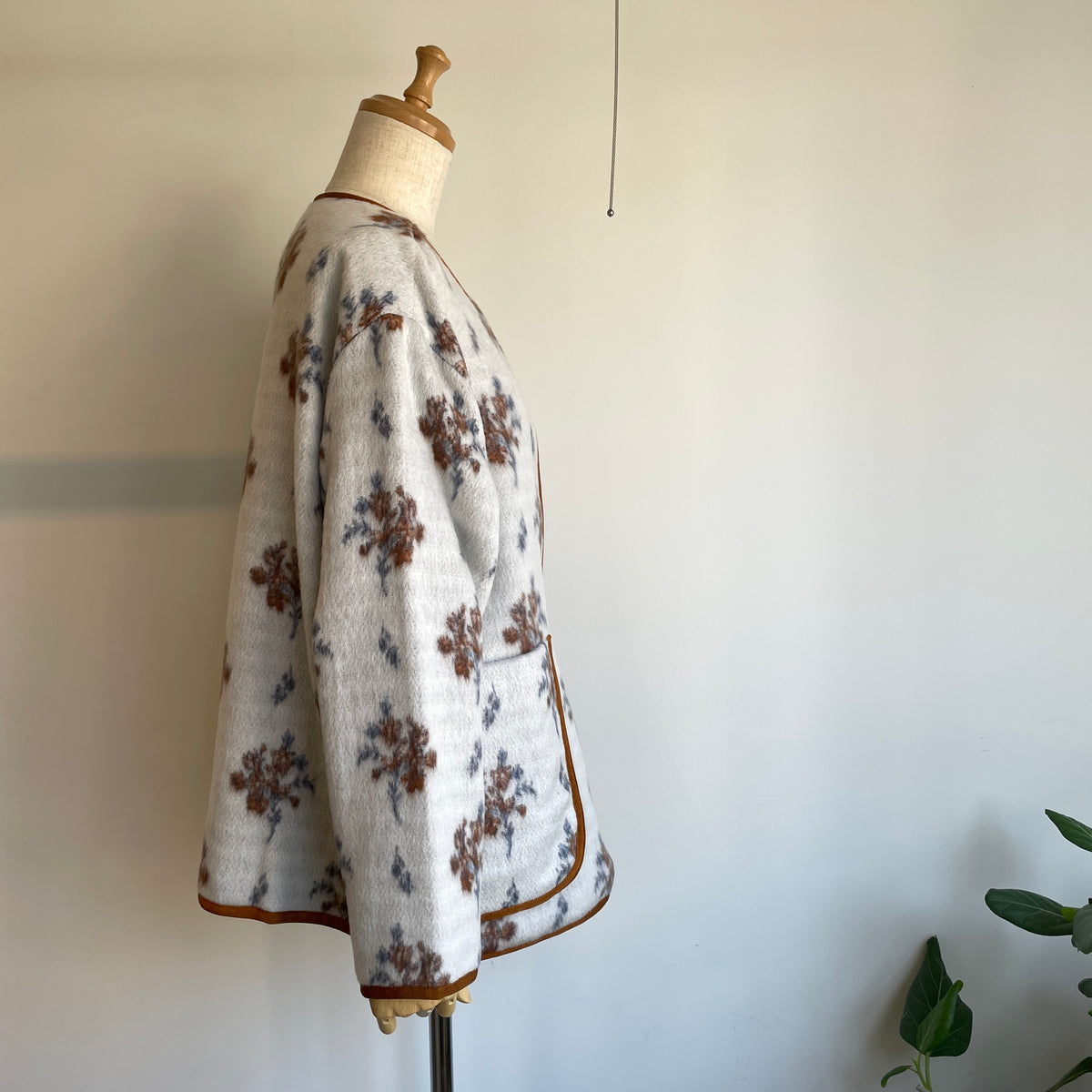 qiri//sarasa raised jacquard カーディガン　6301BL004262