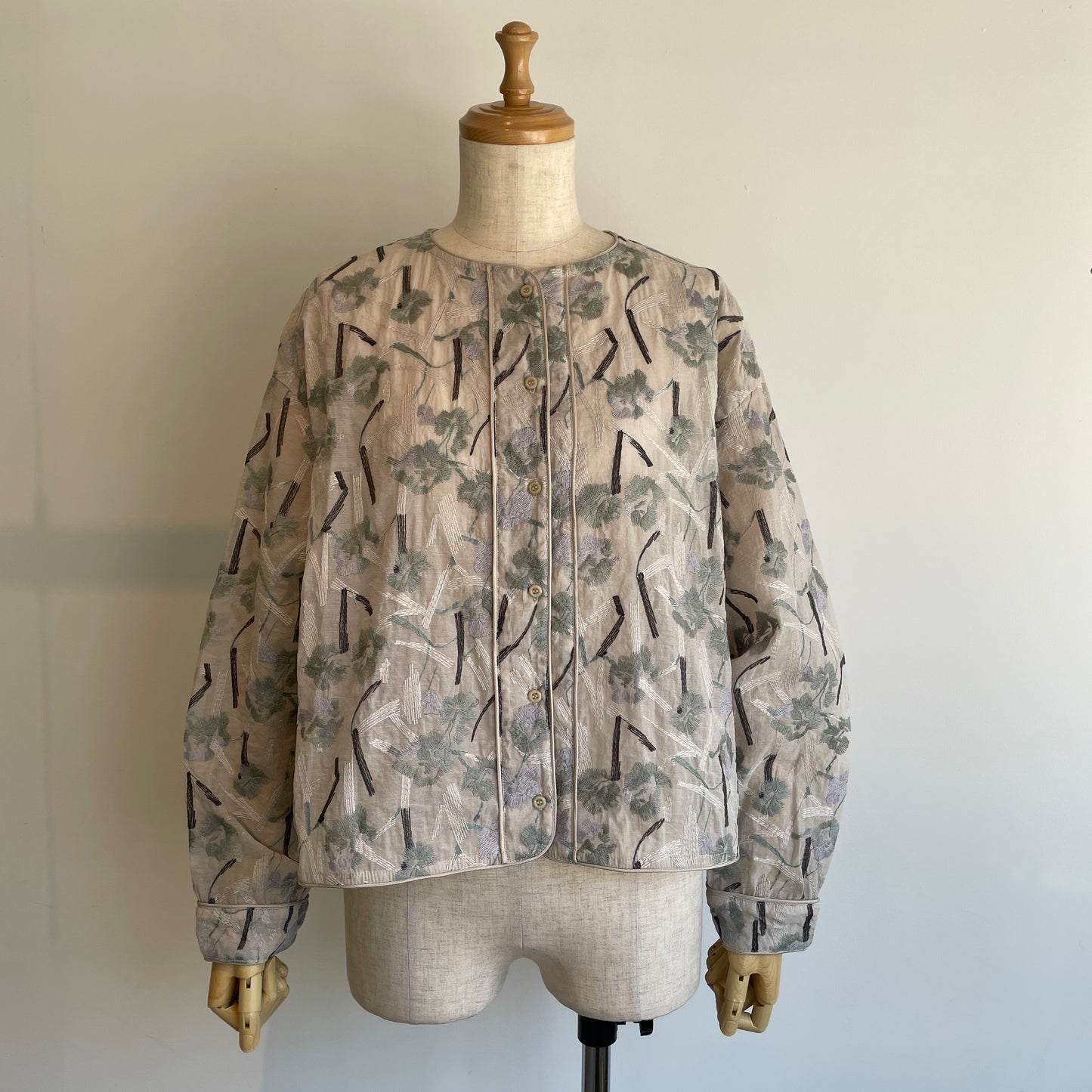 yuni//Cotton Nylon sheer blooming embroidery haori ブラウス 1701BL012262