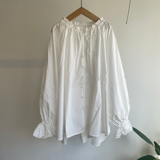 universaltissu//ナチュラルタイプライター/ギャザーパフBL UT260BL003