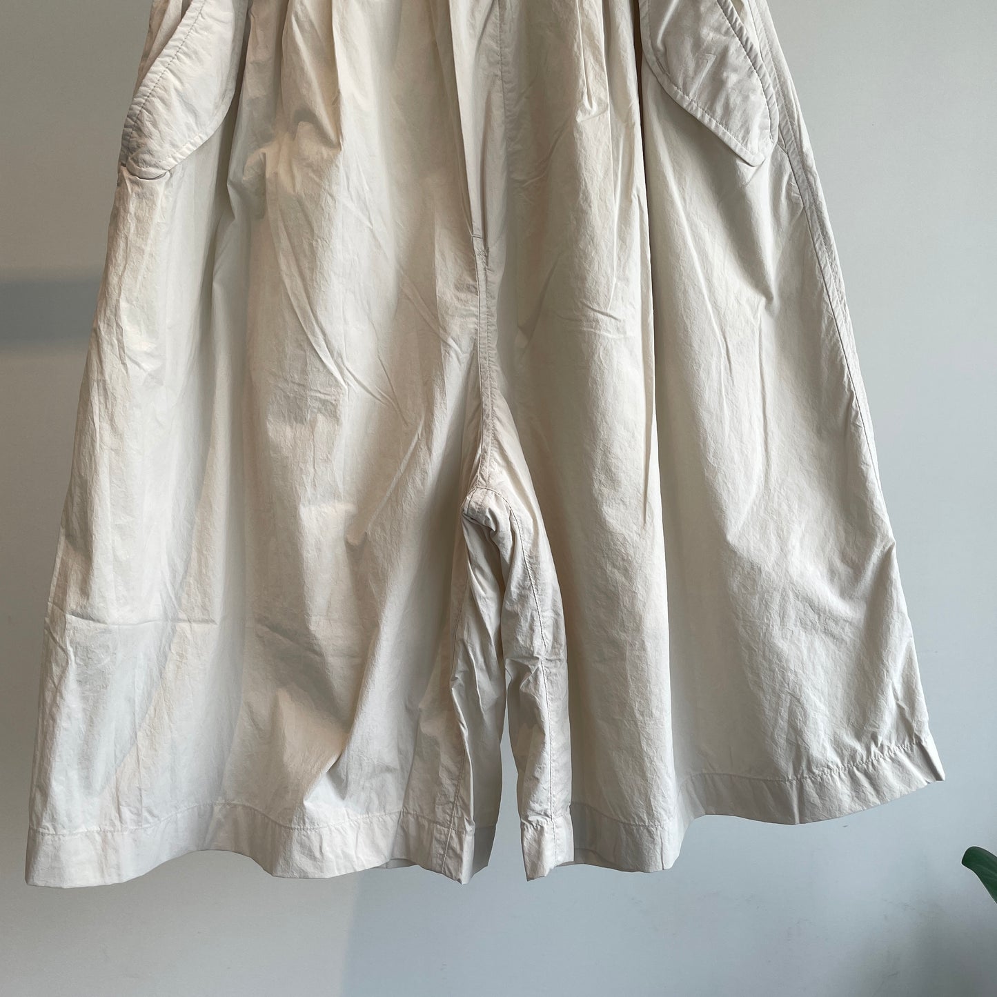 buoy buoy//45d NYLON 伊吹染め HALF パンツ　2701PT012261