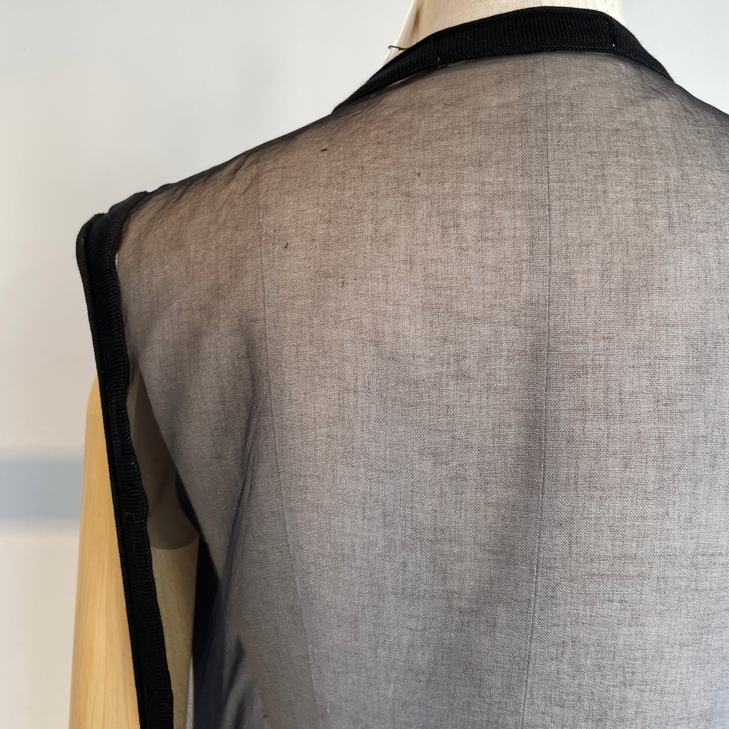 porter des boutons//Petite fleurベスト　P21-2-018