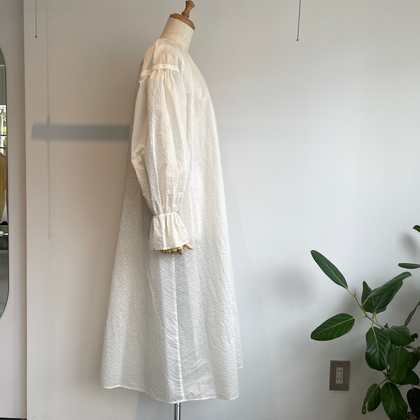 yuni //C/Pe stripe gather sleeves OP 1701OP019261