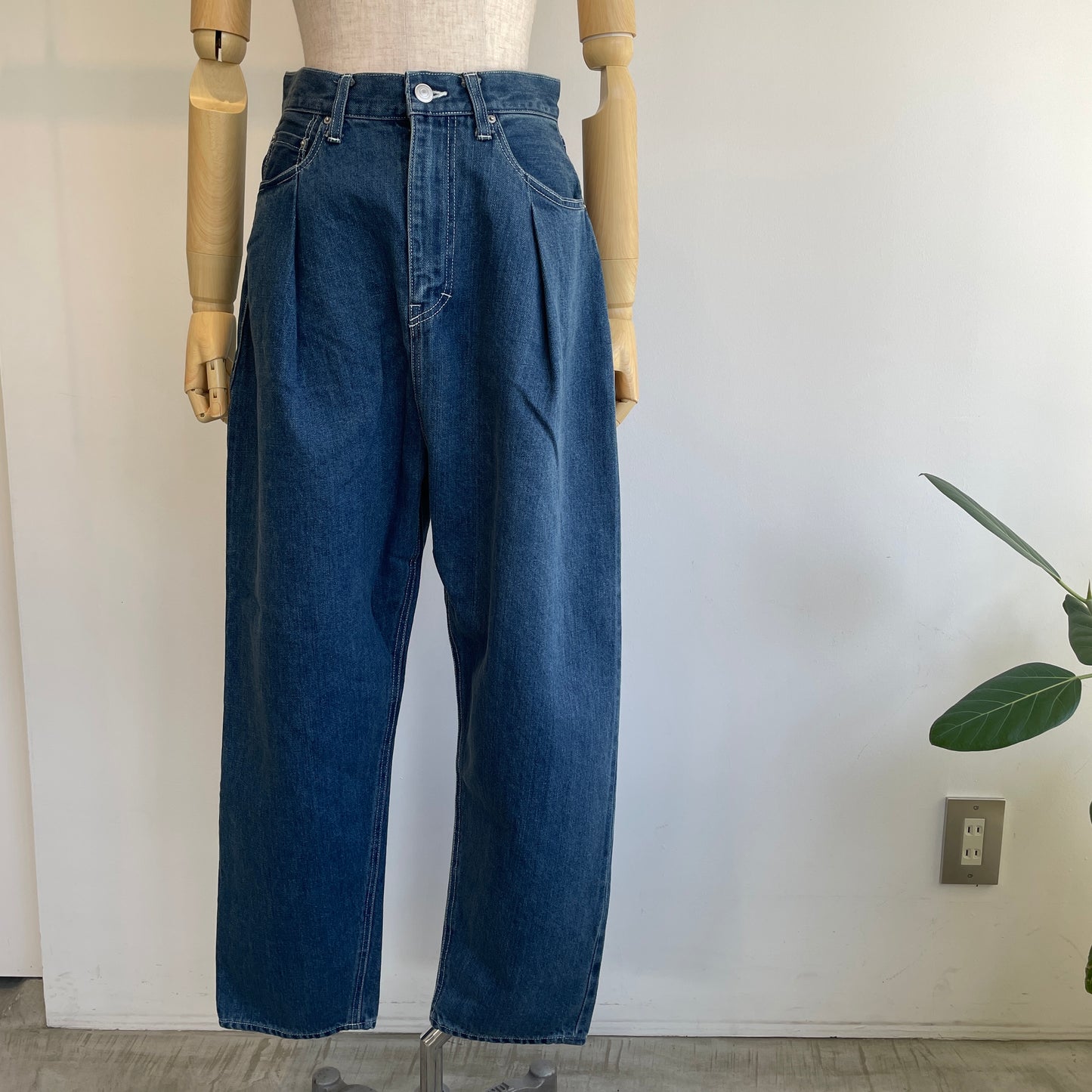 handsofcreation//C/Liデニムセルビッチテーパード5PKT パンツ　02440313