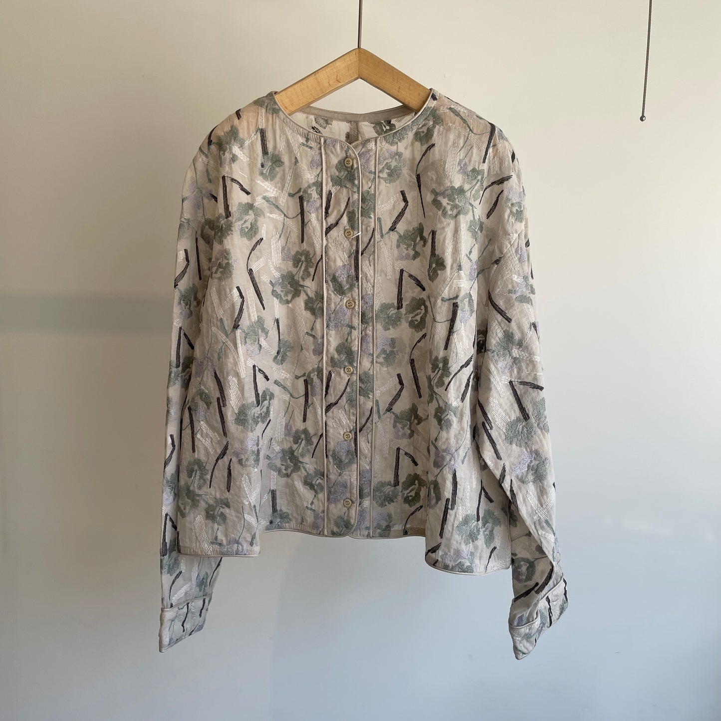 yuni//Cotton Nylon sheer blooming embroidery haori ブラウス 1701BL012262