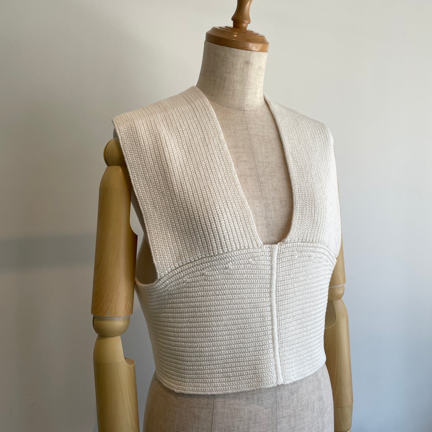 yuni//Cotton back cross ニットベスト　1701KN010262