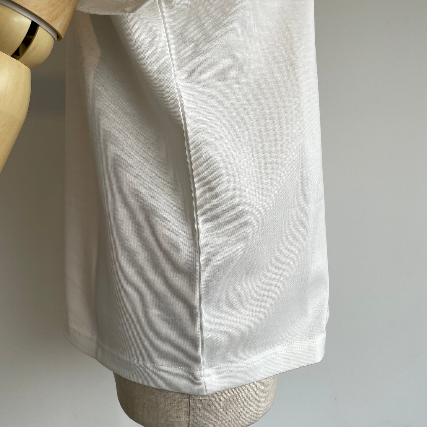 itochi // San Joaquin cotton paralleled single jersey crew neck t-shirt