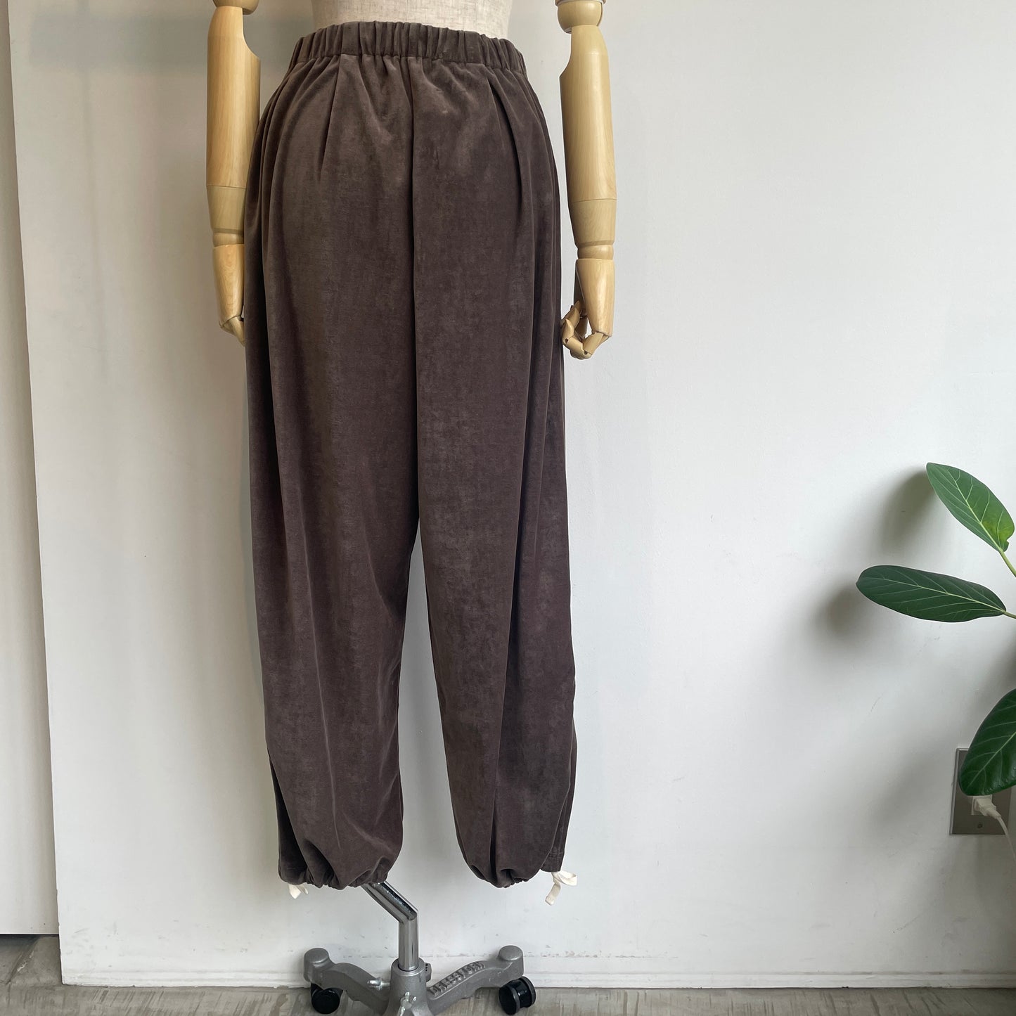handsofcreation//綿ベロアタックパンツ 01640865