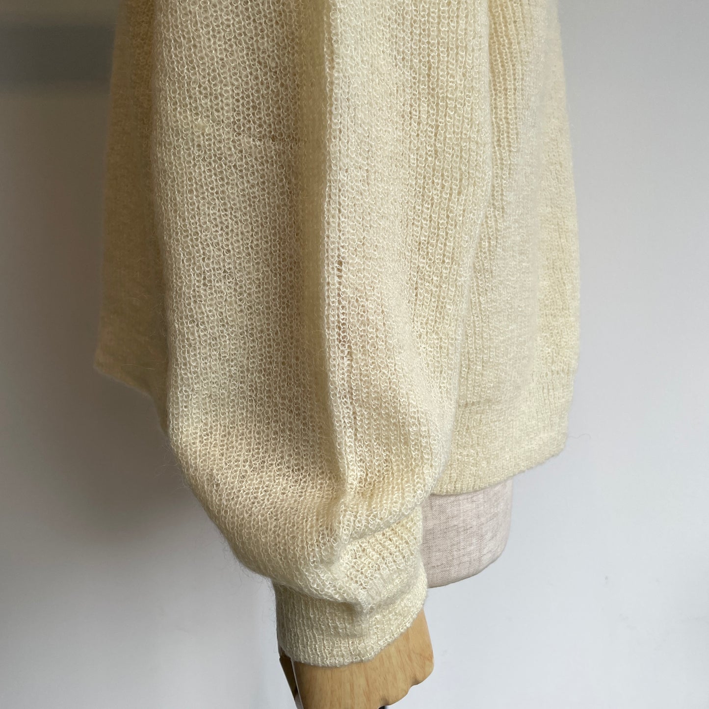 handsofcreation//モヘヤウール9G片畦ボリュームスリーブ2wayカーディガン　1540722