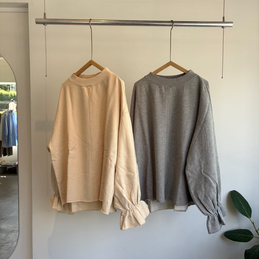 universaltissu//セントラル裏毛
ギャザースリーブPO US250CT017