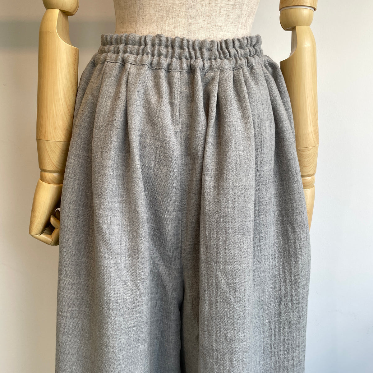 handsofcreation//wool soft gauzeオーバーイージーキュロットパンツ　01650342