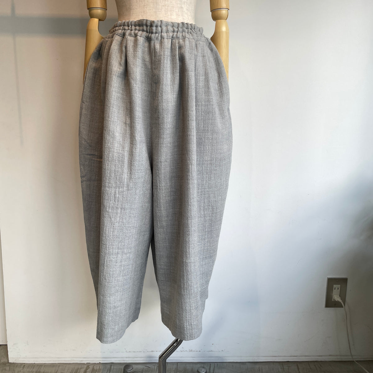 handsofcreation//wool soft gauzeオーバーイージーキュロットパンツ　01650342