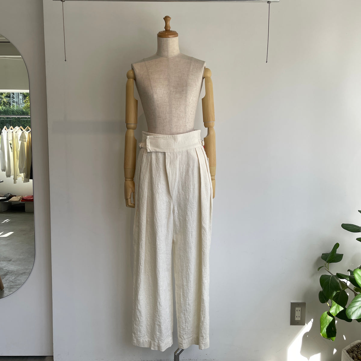 marchaprilmay//coquille pants コキーユパンツ
3-4-011