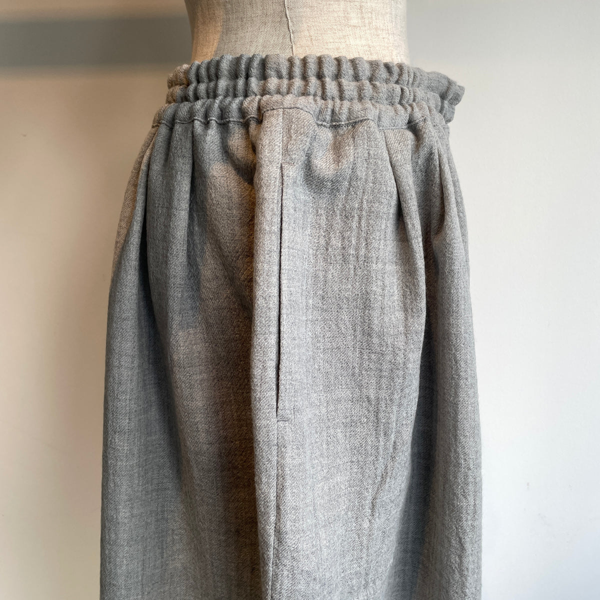 handsofcreation//wool soft gauzeオーバーイージーキュロットパンツ　01650342